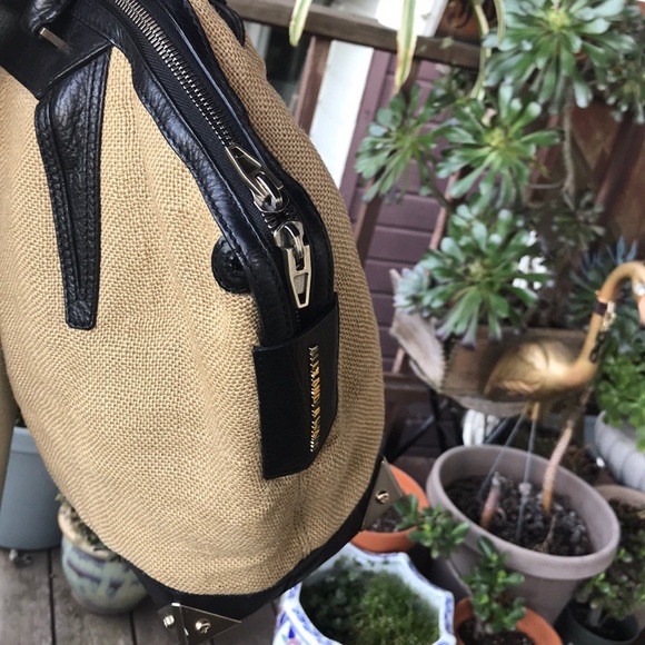 🖤Alexander Wang Emile Burlap Linen Purse🖤 - Picture 5 of 8